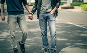 couple-handling-hand-small